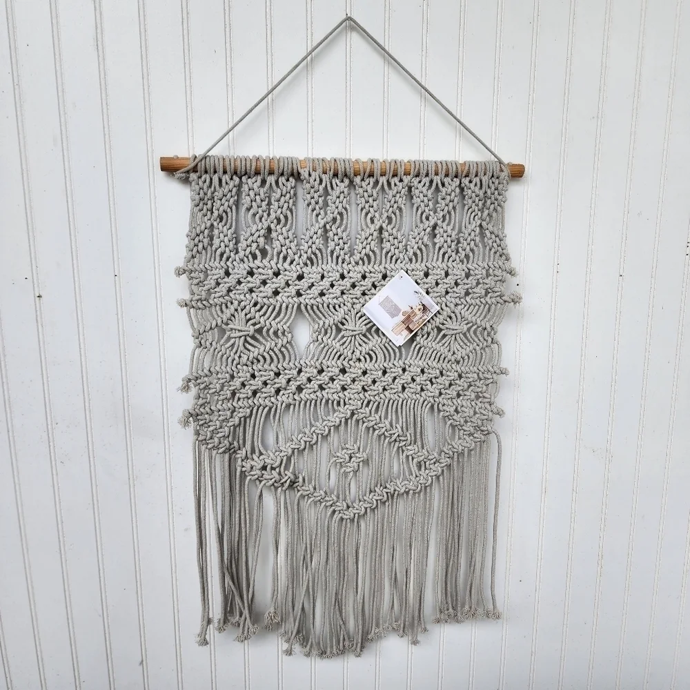 NWT Macrame Wall Hanging Boho Decor Wood Dowel Rod Knots 70's Hippie 17